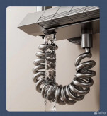 نمای جانبی پنل پیانویی دوش حمام