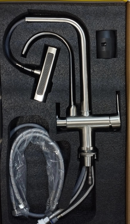 شیر ظرفشویی مدرن با طراحی خاص