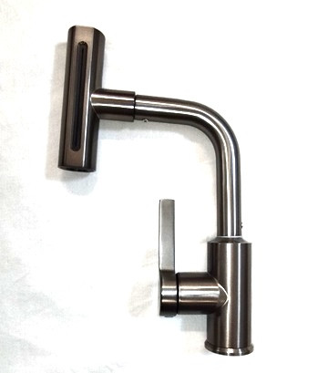 نصب ساده شیر روشویی HuaDiao در سرویس بهداشتی