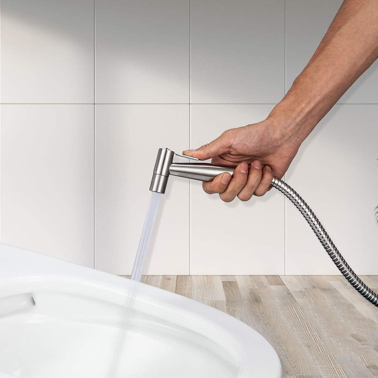 شاتاف بهداشتی همراه شلنگ مقاوم ضدزنگ