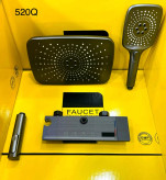 دوش حمام پیانویی هوادیائو مدل 520Q با نمایشگر دیجیتال در حمام مدرن