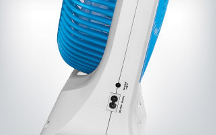 پنکه شارژی سانفورد SF919BFN در حالت رومیزی