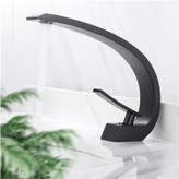 شیر روشویی Hyshin بدون لک و زنگ در محیط مرطوب