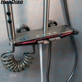 تنظیم دمای آب با دوش حمام هوشمند HuaDiao