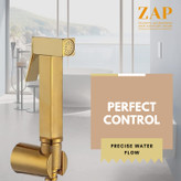 نمای نزدیک نازل پر فشار شاتاف برای شستشوی بهداشتی