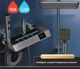 دوش با نمایشگر دما