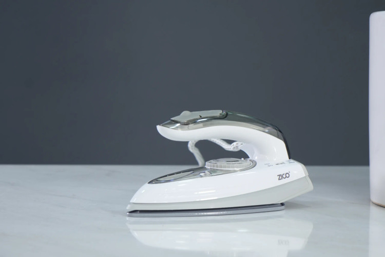 بخاردهی لحظهای از کفی ZC2055