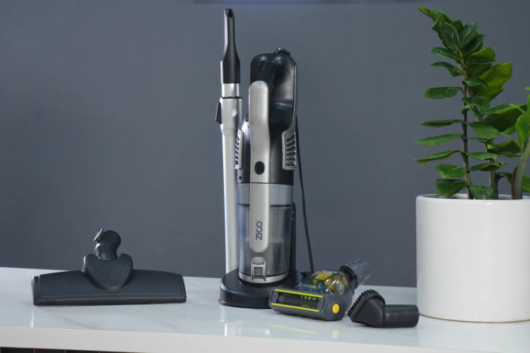 جاروبرقی عصایی ZC-1080 در حالت ایستاده