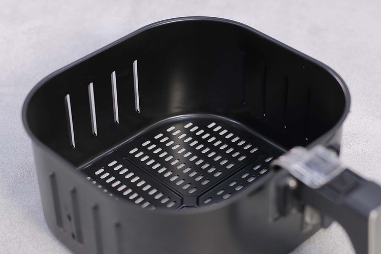 تصویر نمای نزدیک سبد سرخ کن بدون روغن مدل 9065 ZC